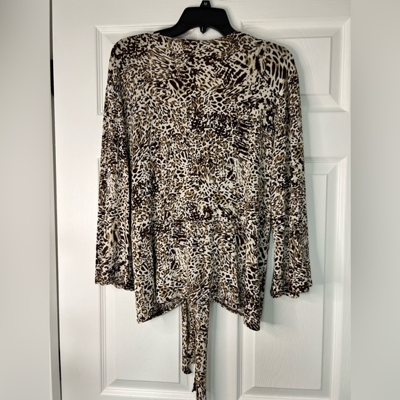 Chico's Brown and Cream Patterned Top - Picture 5 of 5